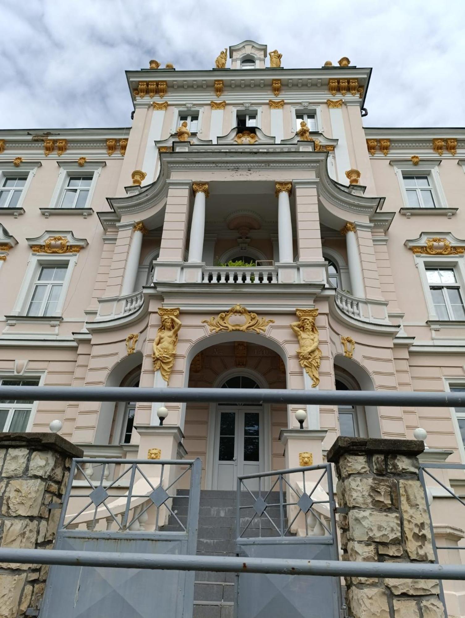 Mva House Teplice, Sanovsky Park Apart otel Dış mekan fotoğraf